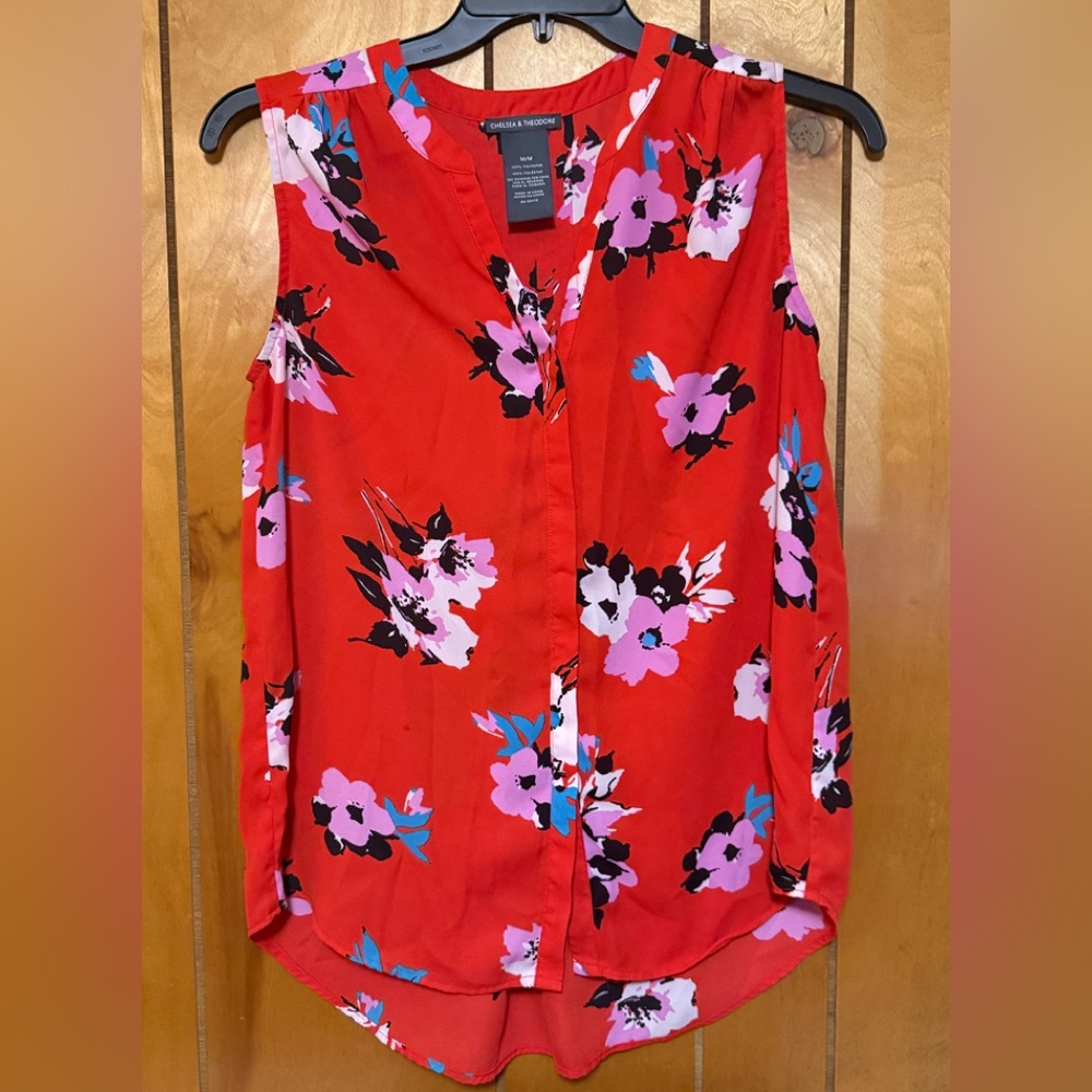 Chelsea & Theodore Red Floral Sleeveless Blouse